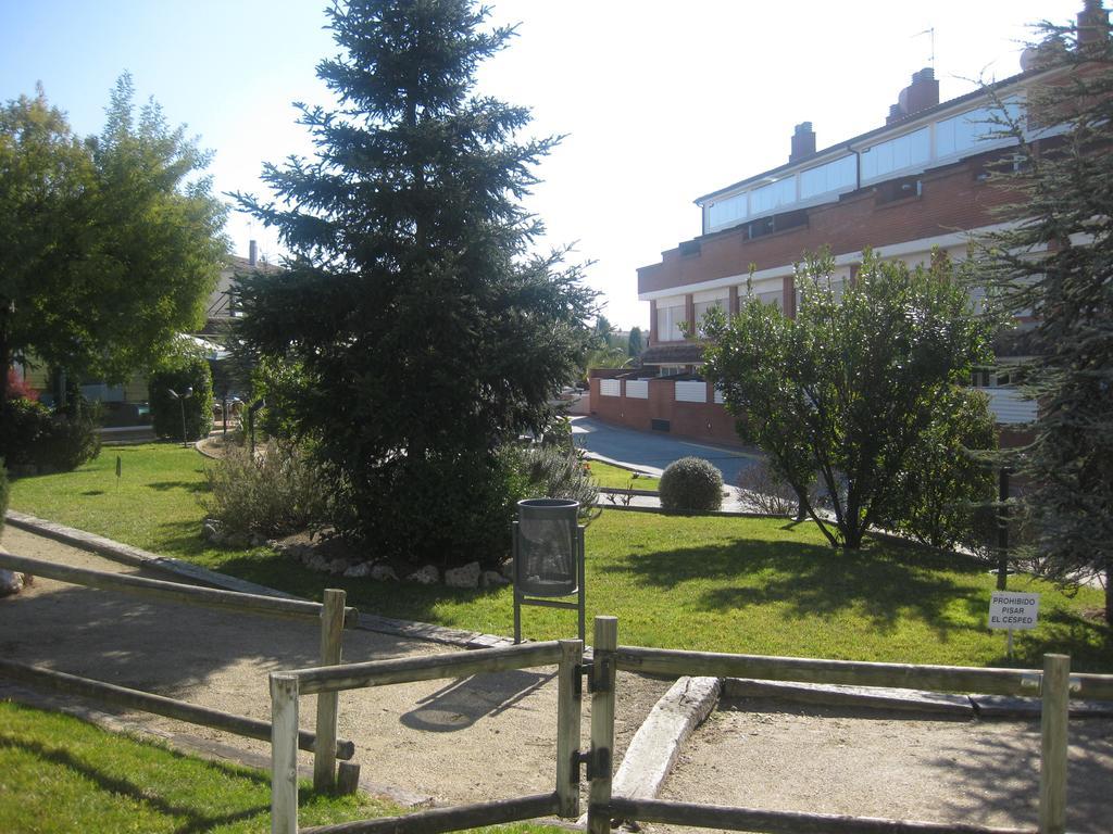 Park Sedo Aparthotel Rubi Bagian luar foto